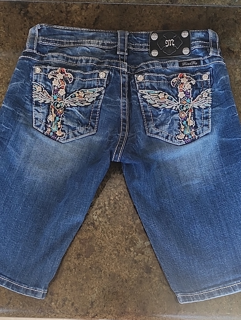 Miss Me JP5998M Bermuda Denim Shorts - Size 27 - Cross Wings